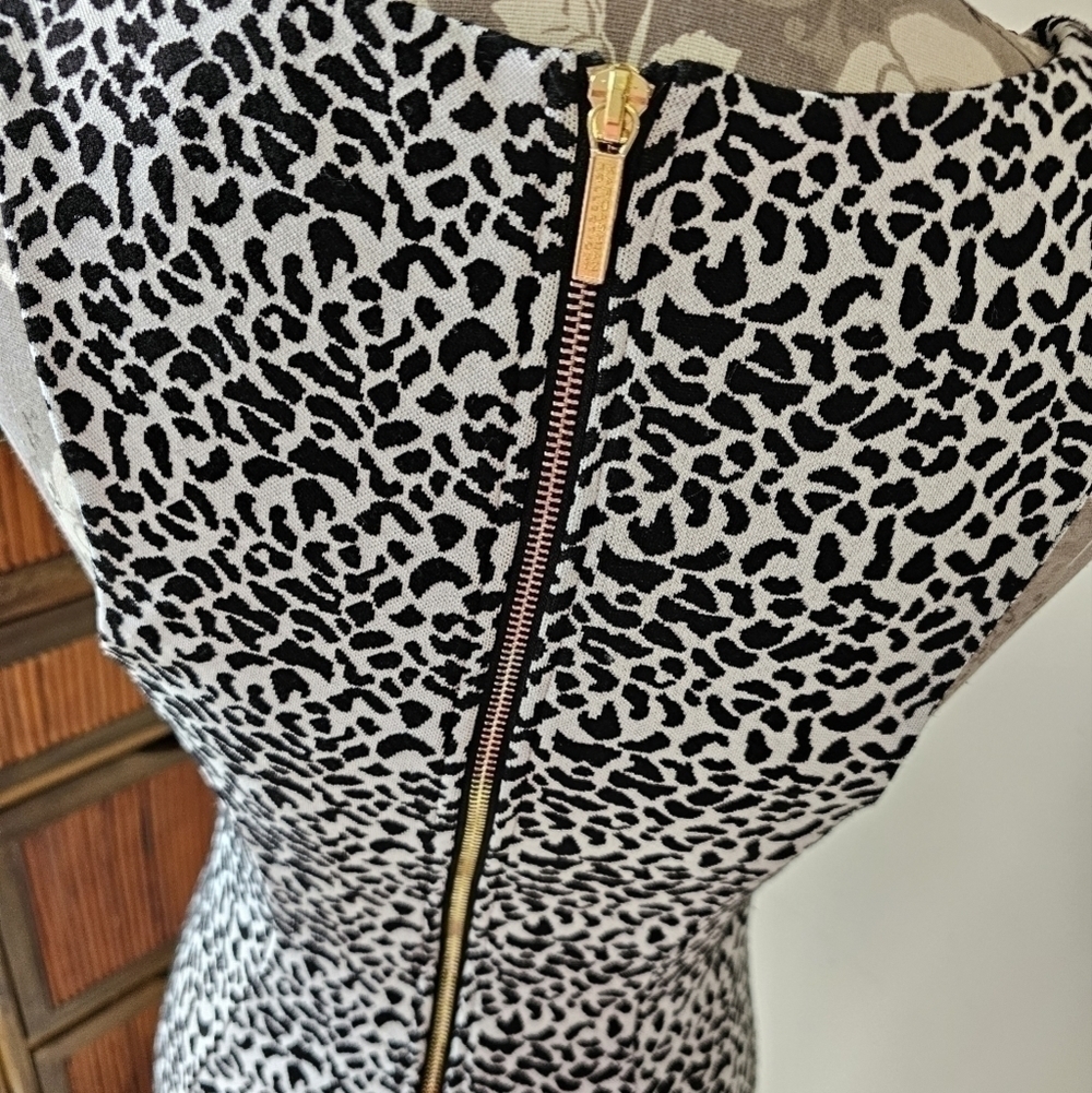 Kardashian Kollection Keyhole Cheetah Print Bodycon Dress XS - Picture 5 of 6